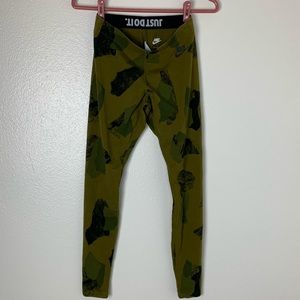 Nike women’s workout leggings